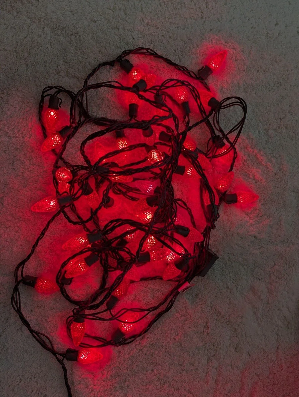 LED Christmas Lights Strawberry 50CT GE C6 Vintage Style Lights W Built In Clips